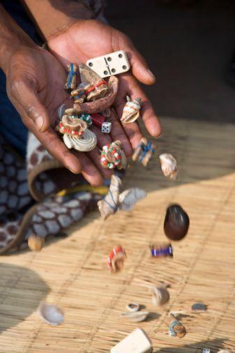 Consultation avec VOGNON BOSSA : au Bénin et à l'international